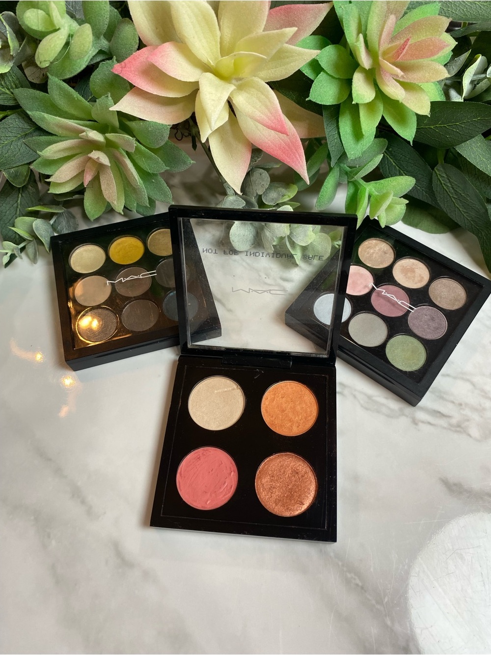 MAC Cosmetics (Discontinued) Call Me Bubbles Eyeshadow Quad